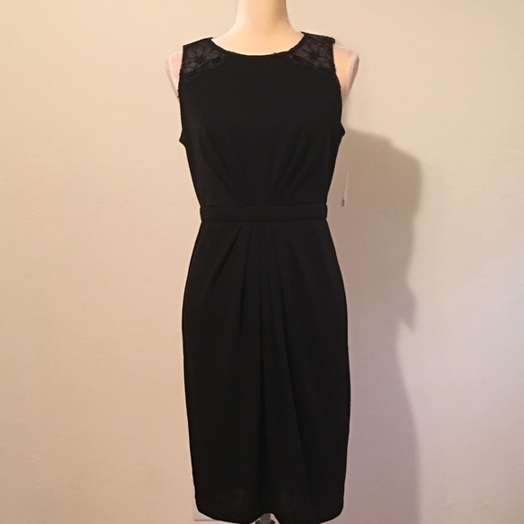 Donna Morgan • Embroidered Shoulder Sheath Dress - Picture 2 of 8